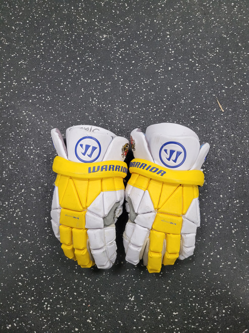 Vist Large View of Product Image Which is Used Warrior EVO Lacrosse Gloves Mens White 12"