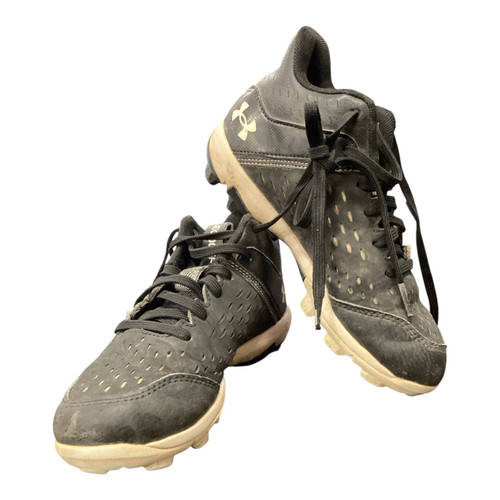 Vist Large View of Product Image Which is Under Armour LEADOFF BB/SB Cleats Black Junior 01
