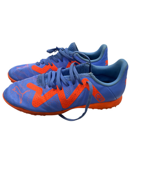 Vist Large View of Product Image Which is Used Puma Soccer Indoor Shoes Royal Blue Junior 04.5