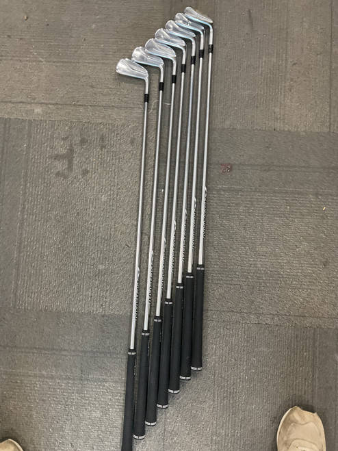 Vist Large View of Product Image Which is Used Taylormade P770 4-PW Mens Iron Set RH 4I-PW