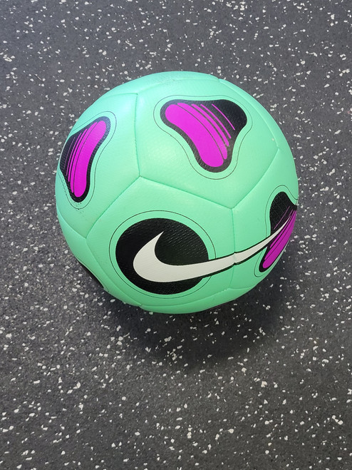 Vist Large View of Product Image Which is Used Nike MAESTRO Soccer Balls Other Teal 3