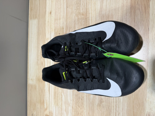 Vist Large View of Product Image Which is Used Nike Track & Field Cleats Adult None Senior 9.5
