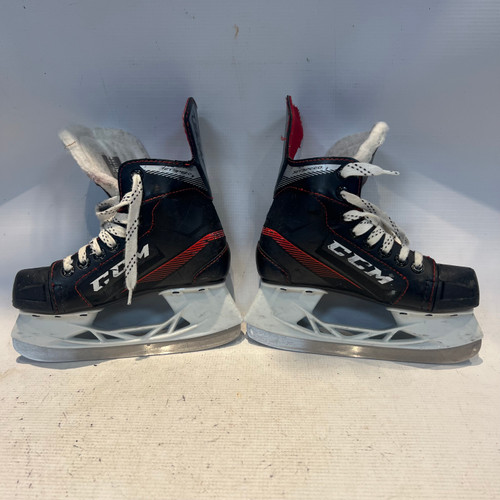 Vist Large View of Product Image Which is Used CCM JETSPEED FT 455 Youth Hockey Skate Youth 13.0
