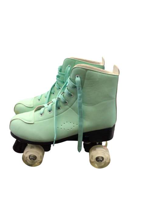 Vist Large View of Product Image Which is Used Senior Roller Quad Skates Carolina Blue Senior 9