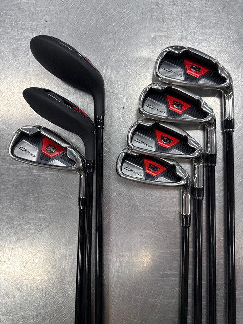 Vist Large View of Product Image Which is Used Wilson D250 Mens Iron Set RH 4I-PW