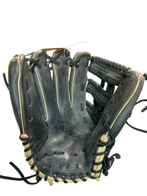 Vist Large View of Product Image Which is Used Wilson A1000 12.5 BLACK BB/SB Glove LH Throw Black 12 1/2"