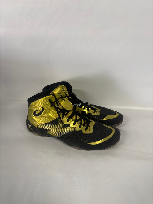 Vist Large View of Product Image Which is Used Asics Wrestling Shoes Gold Youth 12.0