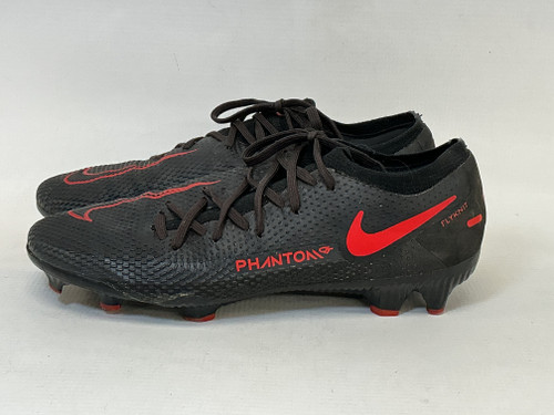Vist Large View of Product Image Which is Used Adidas Soccer Cleats Black And Red Senior 6