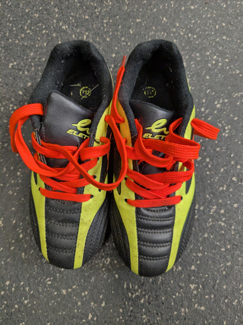 Vist Large View of Product Image Which is Used Eletto Soccer Cleats None Youth 13.0
