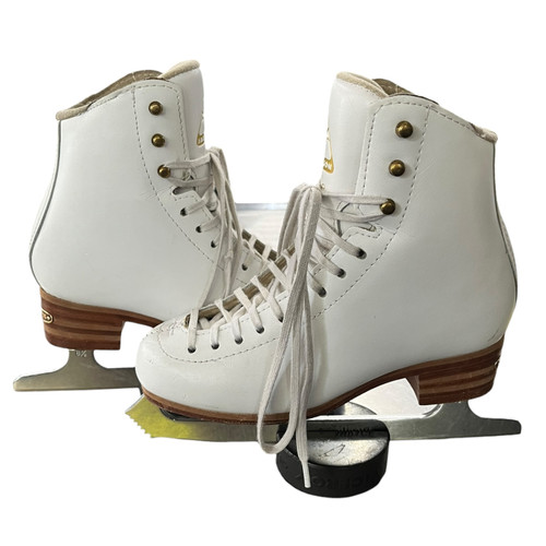 Vist Large View of Product Image Which is Used Jackson ELLE Girls Figure Skate White Junior 03