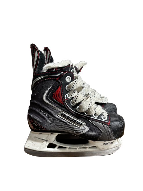 Vist Large View of Product Image Which is Used Bauer VAPOR X40 Youth Hockey Skate Youth 12.0