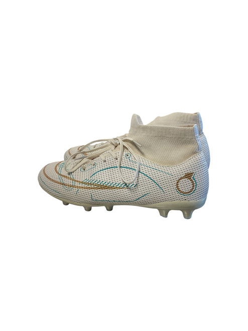 Vist Large View of Product Image Which is Used Nike Soccer Cleats White Senior 8