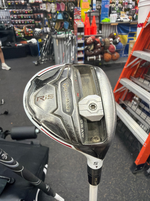 Vist Large View of Product Image Which is Used Taylormade R15 Mens Fairway Wood RH 5 Wood