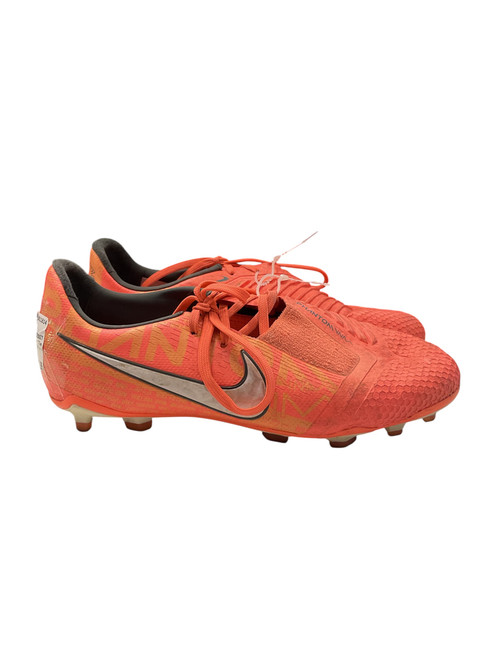 Vist Large View of Product Image Which is Used Nike PHANTOMVNM SZ 5.5 Soccer Cleats Red Senior 5.5