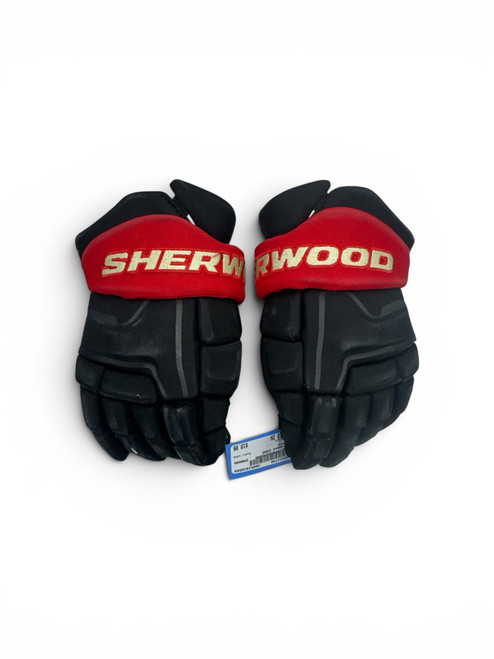 Vist Large View of Product Image Which is Used Sher-wood CODE Youth Gloves Black 10"