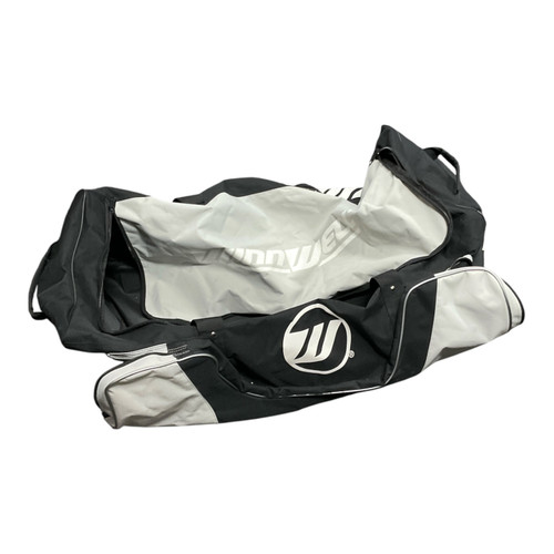 Vist Large View of Product Image Which is Used WinnWell Sr Hockey Carry Black