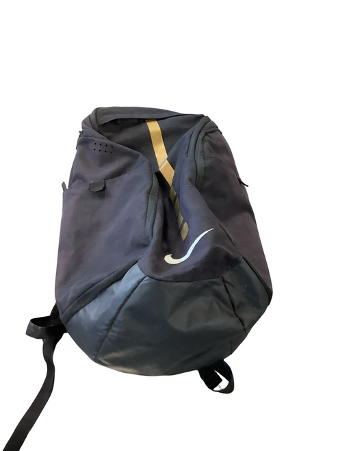 Vist Large View of Product Image Which is Used Nike ELITE BACKPACK Medium Equipment Bag