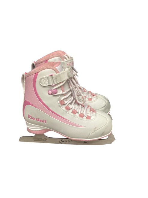 Vist Large View of Product Image Which is Used Riedell SOAR SOFTBOOT Girls Figure Skate Pink Junior 02