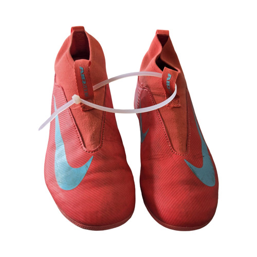Vist Large View of Product Image Which is Used Nike AIRZOOM SOCCER CLEATS SZ3 Soccer Cleats Pink Junior 03