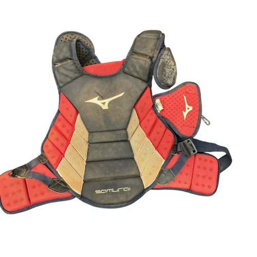 Vist Large View of Product Image Which is Used Mizuno SAMURAI Catchers Chest Protector Navy Blue And Red Adult