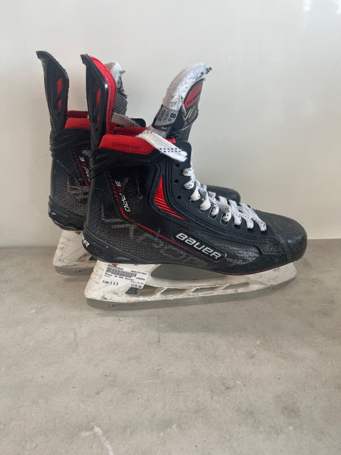 Vist Large View of Product Image Which is Used Bauer 3X PRO Senior Hockey Skate Senior 8.5