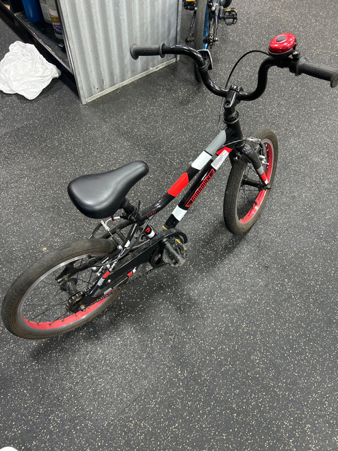 Vist Large View of Product Image Which is Used GUARDIAN ETHOS Hybrid/City Bike Boys Red 16"
