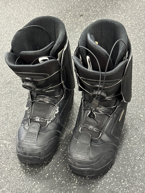 Vist Large View of Product Image Which is Used Rossignol EXCITE BOA Mens Snowboard Boots Black Senior 12
