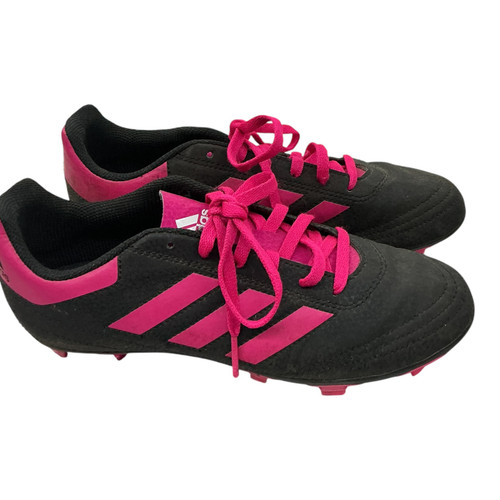 Vist Large View of Product Image Which is Used Adidas GOLETTO VI Soccer Cleats Pink Junior 04.5