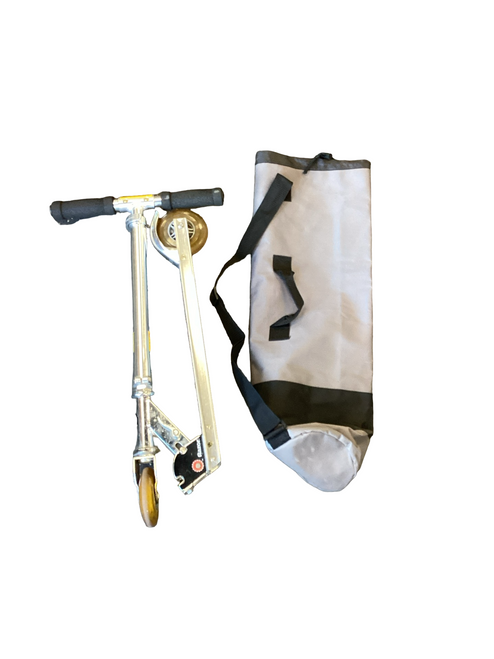 Vist Large View of Product Image Which is Used Razor RAZOR Scooter Silver