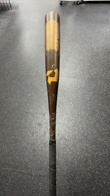 Vist Large View of Product Image Which is Used Demarini VOODOO BB/SB High School -3 Bat 32"