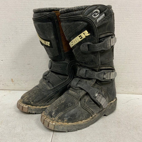 Vist Large View of Product Image Which is Used FAZER ANSWER Junior Boots Black Youth 11.0