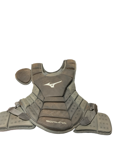 Vist Large View of Product Image Which is Used Mizuno SAMURAI CHEST PROTECTOR Catchers Chest Protector Black Adult