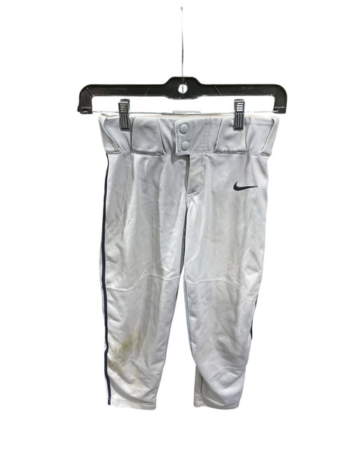 Vist Large View of Product Image Which is Used Nike BB PANT BB/SB Pant Boys Grey SM