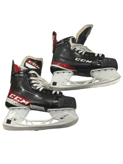 Vist Large View of Product Image Which is Used CCM JETSPEED FT475 Senior Hockey Skate Senior 8.5