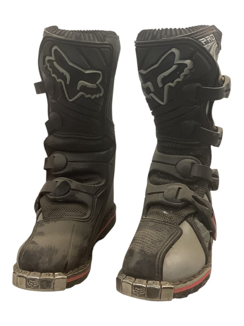 Vist Large View of Product Image Which is Used Fox FORMA PRO JR Junior Boots Black Junior 02