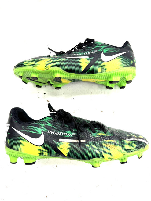Vist Large View of Product Image Which is Used Nike Soccer Cleats Black Junior 03