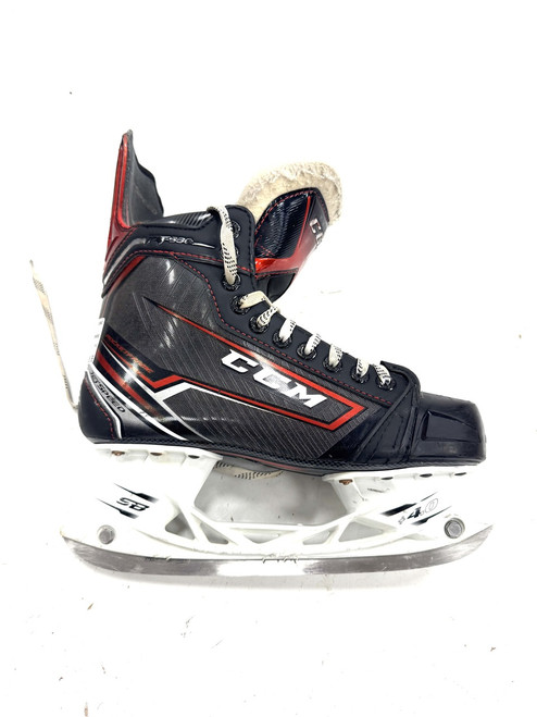 Vist Large View of Product Image Which is Used CCM FT380 Intermediate Hockey Skate Intermediate 6.5