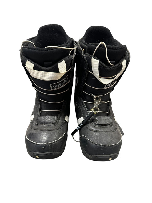 Snowboarding - Boys Snowboard Boots - Play It Again Sports