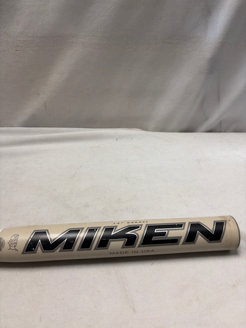 Vist Large View of Product Image Which is Used Miken DC-41 SUPERMAX BB/SB Slowpitch Bat 34"