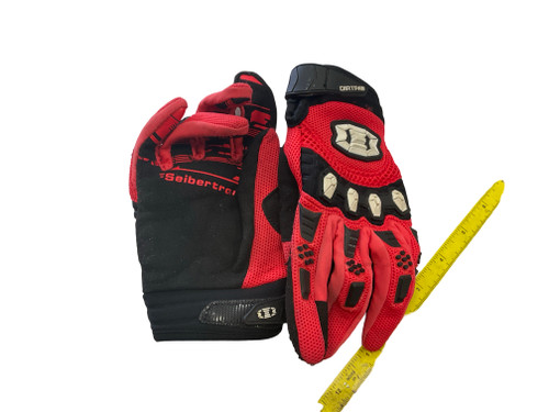 Vist Large View of Product Image Which is Used, HAND PROTECTION GLOVES, Skateboard Accessory, Red