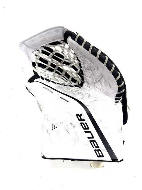 Vist Large View of Product Image Which is Used Bauer PRODIGY Youth Goalie Catcher White