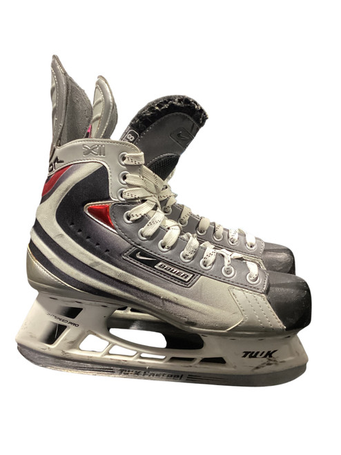 Vist Large View of Product Image Which is Used Bauer VAPOR XII Senior Hockey Skate Senior 8.5