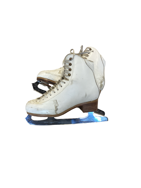 Vist Large View of Product Image Which is Used Jackson ANATOMICALLY DESIGNED Womens Figure Skates White Senior 5.5