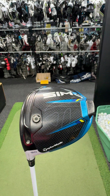 Vist Large View of Product Image Which is Used Taylormade SIM 2 MAX Mens Driver LH 9.0 Degree