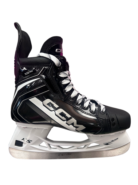Vist Large View of Product Image Which is Size 8 -CCM Tacks XR 80 Sr Skates