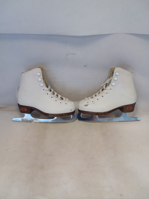 Vist Large View of Product Image Which is Riedell Skates Junior Figure Skates