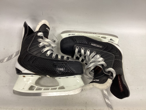 Vist Large View of Product Image Which is Used Bauer FLEXLITE 3.0 Junior Hockey Skate Junior 03.5