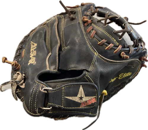 Vist Large View of Product Image Which is Used All-Star CM3000SBK BB/SB Catchers RH Throw Black 33"