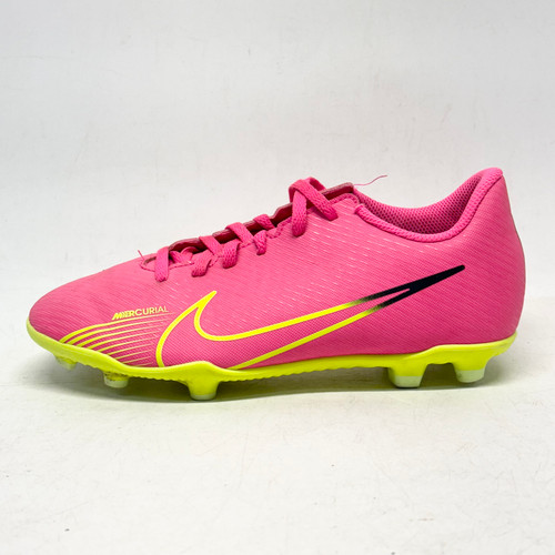 Vist Large View of Product Image Which is Used Nike MERCURIAL Soccer Cleats Neon Pink Junior 04