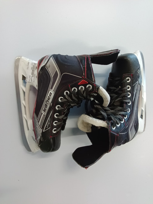 Vist Large View of Product Image Which is Used Bauer X500 Senior Hockey Skate Senior 5.5
